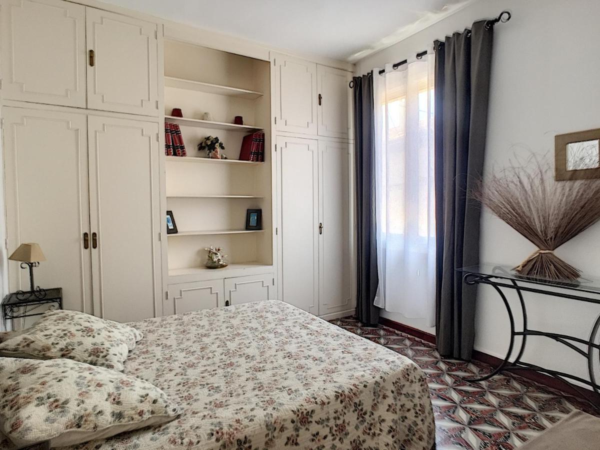 Anne De La Maison Blanche Avinyon Dış mekan fotoğraf